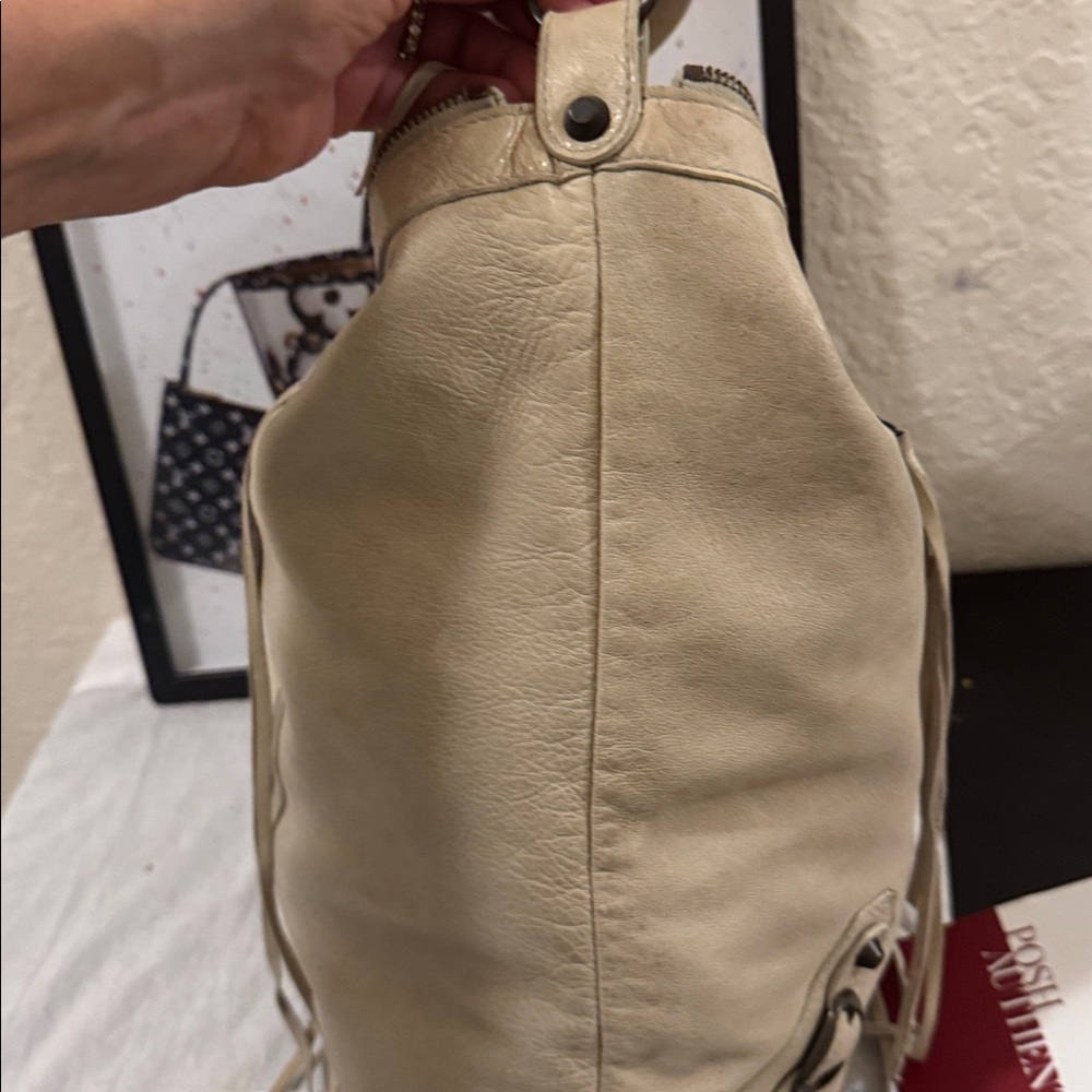 Balenciaga Leather Shoulder Bag - Picture 6 of 11